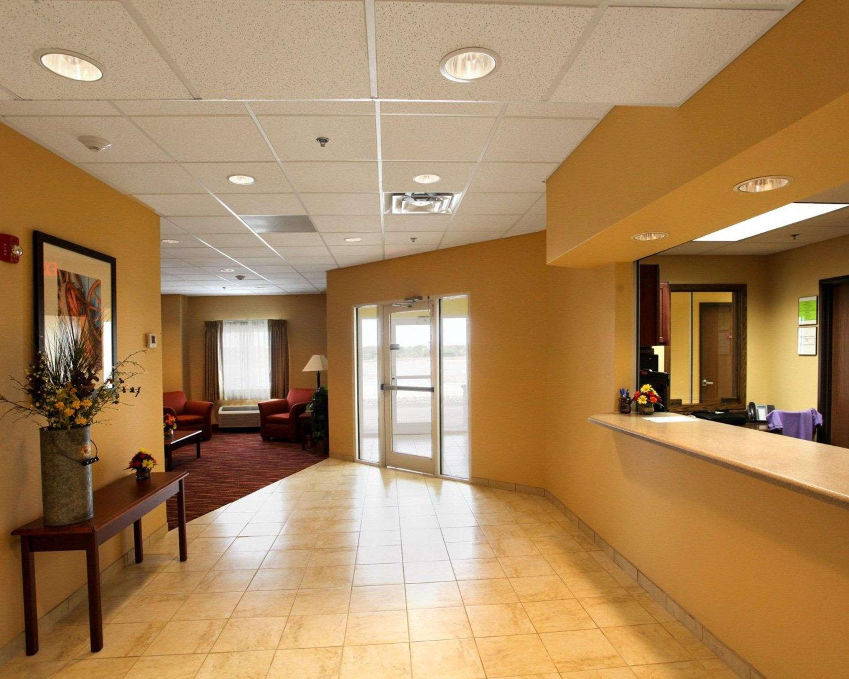 Rodeway Inn & Suites Phillipsburg Екстер'єр фото