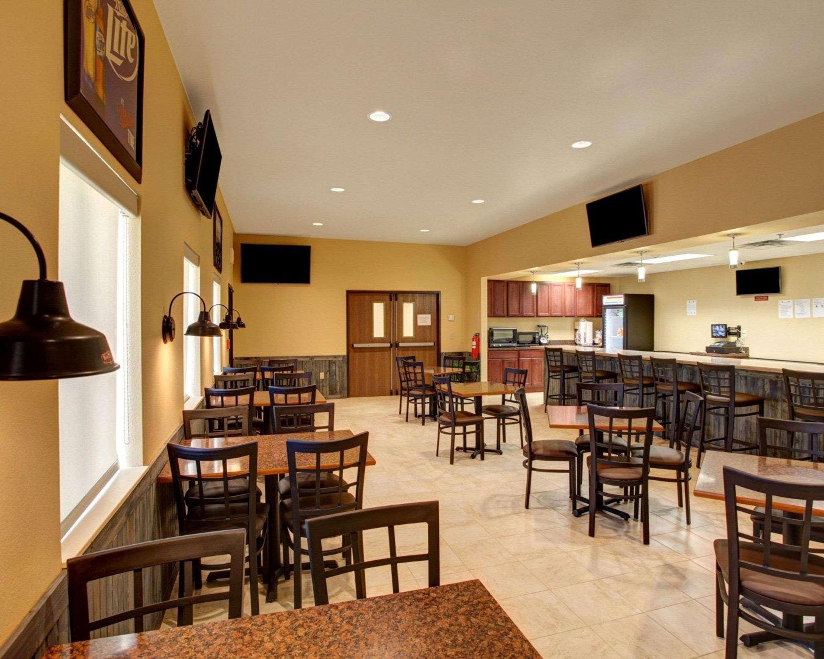 Rodeway Inn & Suites Phillipsburg Екстер'єр фото
